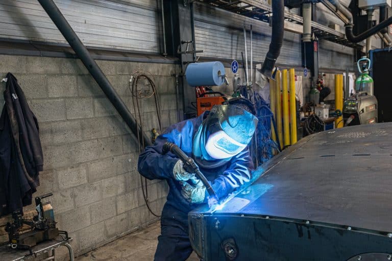 Exportation Louis-Hébert Uniforme Laval économique